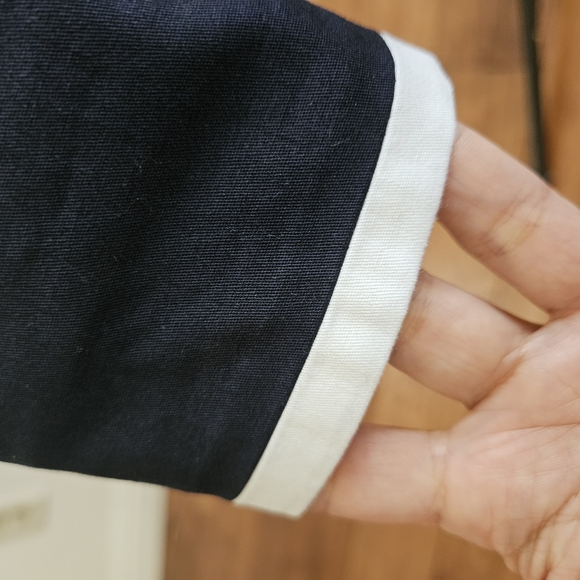 Blue and White Blazer with Notched Lapel and Tailored Fit - Picture 6 of 10